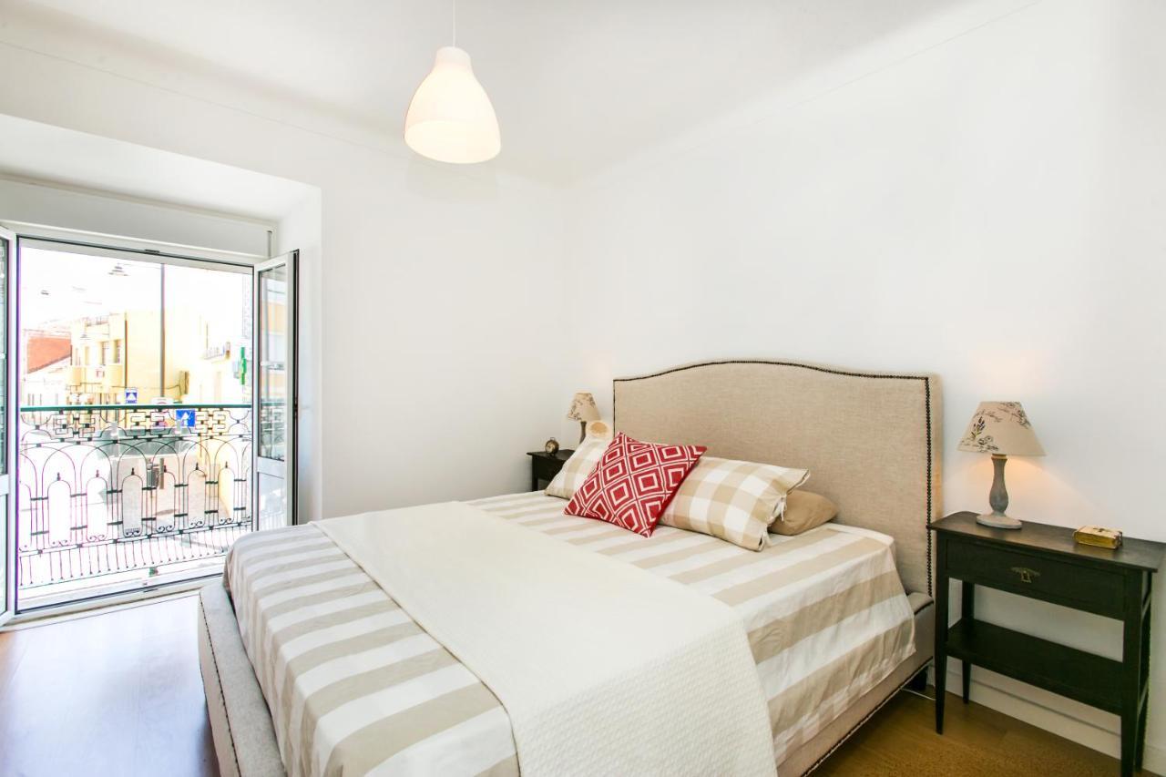 Lejlighed Belem! Charming 2 Bedroom W Terrace, Wifi & Free Street Parking *